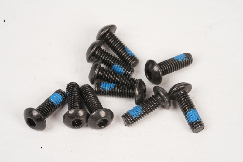 SEGWAY INNENSECHSKANTSCHRAUBE HALBRUNDKOPF KOHLENSTOFFSTAHL SCHWARZ VERZINKT M4*12  GOK F65D (Original)