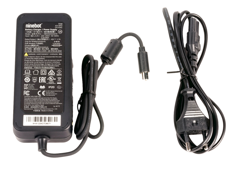 SEGWAY NBW41D001D7D LADEGERÄT 41V 1,7A 70W F2D (Original)