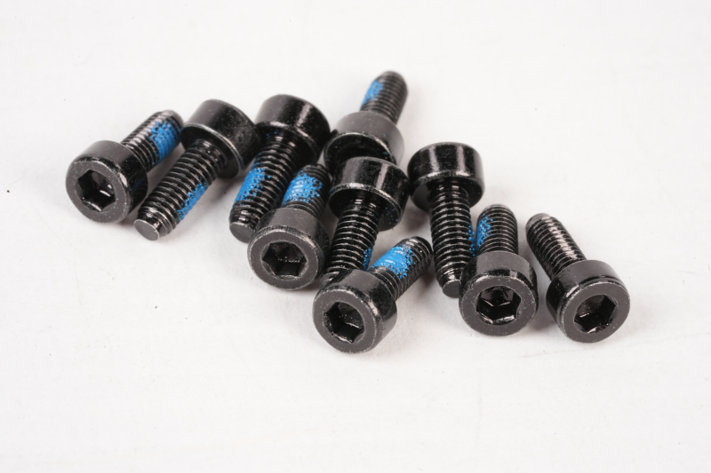 SEGWAY INNENSECHSKANTSCHRAUBE KOHLENSTOFFSTAHL M3X8 GT1 D (Original)